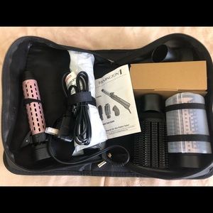 Rotating hot hair dryer